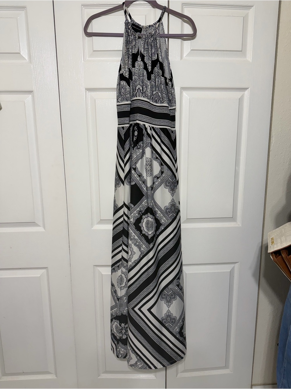 London Times Black and White maxi dress Geometric and paisley print size small